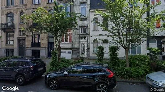 Apartments for rent in Brussels Schaarbeek - Photo from Google Street View