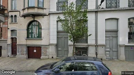 Apartments for rent in Brussels Elsene - Photo from Google Street View