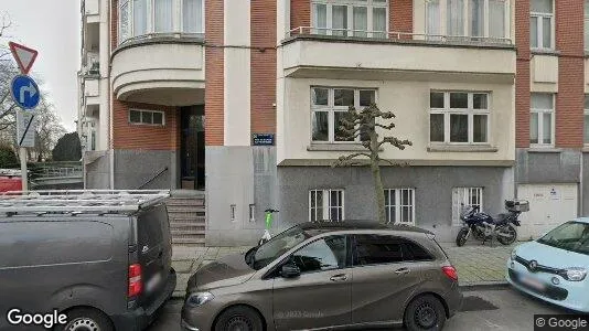 Apartments for rent in Brussels Schaarbeek - Photo from Google Street View