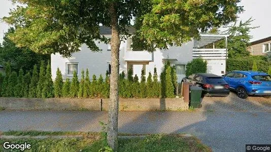 Apartments for rent in Stockholm West - Photo from Google Street View