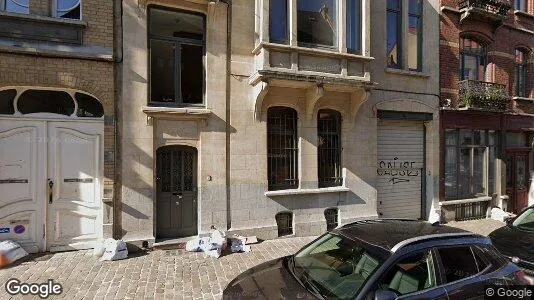Apartments for rent in Brussels Elsene - Photo from Google Street View