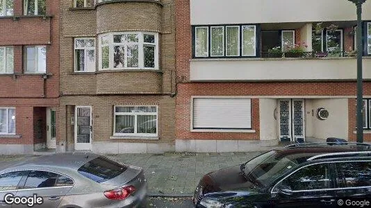 Apartments for rent in Brussels Schaarbeek - Photo from Google Street View