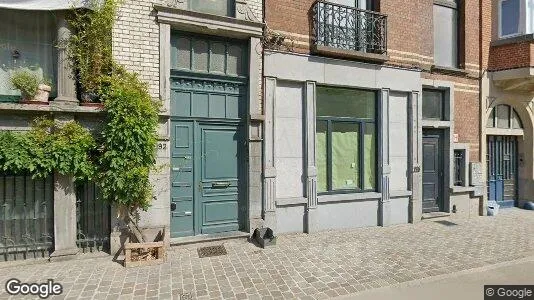 Apartments for rent in Brussels Elsene - Photo from Google Street View