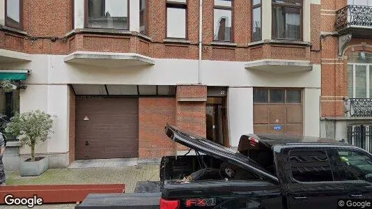 Apartments for rent in Brussels Etterbeek - Photo from Google Street View