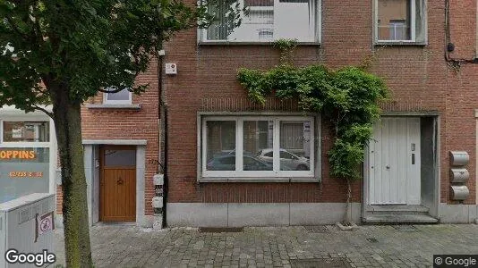 Apartments for rent in Brussels Etterbeek - Photo from Google Street View