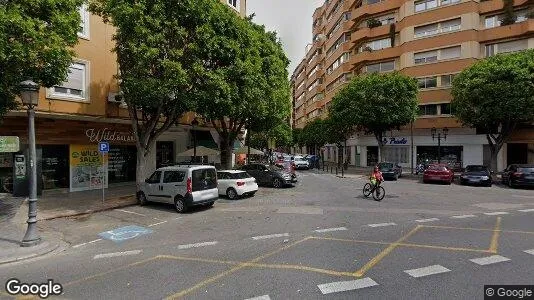 Apartments for rent in Valencia Extramurs - Photo from Google Street View