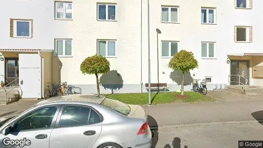 Apartments for rent in Mark - Photo from Google Street View