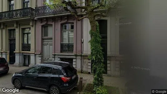 Apartments for rent in Brussels Elsene - Photo from Google Street View