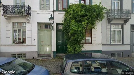 Apartments for rent in Brussels Etterbeek - Photo from Google Street View