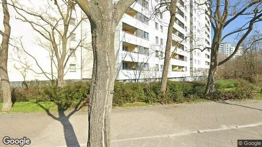 Apartments for rent in Berlin Steglitz-Zehlendorf - Photo from Google Street View