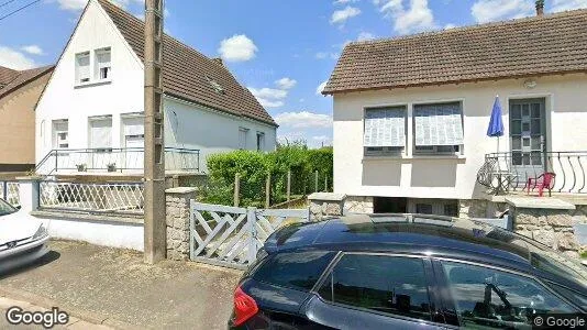 Apartments for rent in Chartres - Photo from Google Street View