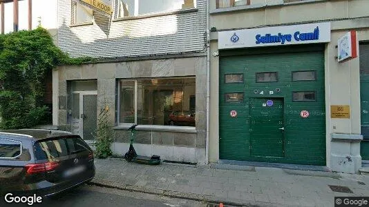 Apartments for rent in Antwerp Berchem - Photo from Google Street View