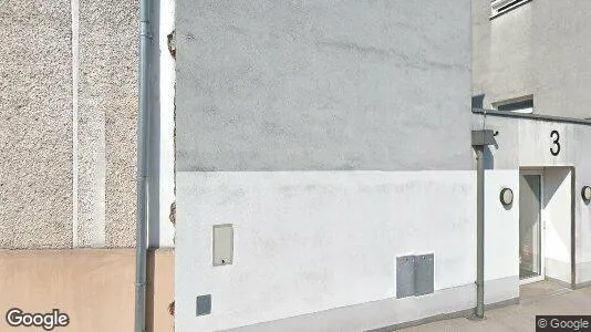 Apartments for rent in Spillern - Photo from Google Street View