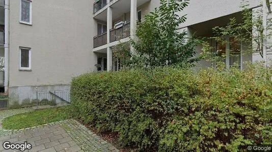 Apartments for rent in Munich Schwabing-Freimann - Photo from Google Street View