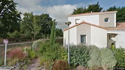 Apartments for rent in Bourg-en-Bresse - Photo from Google Street View