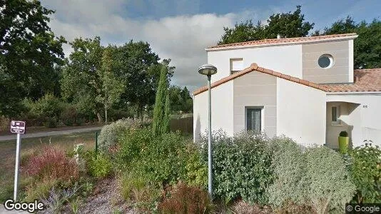 Apartments for rent in Bourg-en-Bresse - Photo from Google Street View