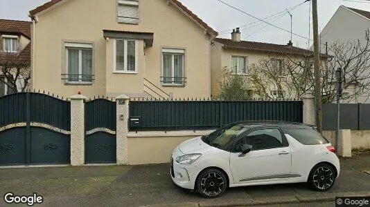 Apartments for rent in Palaiseau - Photo from Google Street View