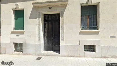 Apartments for rent in Geneva EAUX-VIVES - Photo from Google Street View