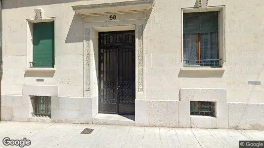 Apartments for rent in Geneva EAUX-VIVES - Photo from Google Street View
