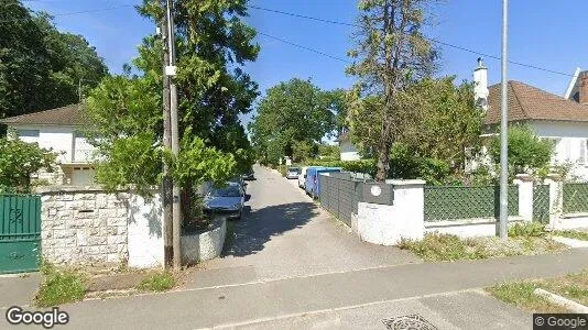 Apartments for rent in Nanterre - Photo from Google Street View