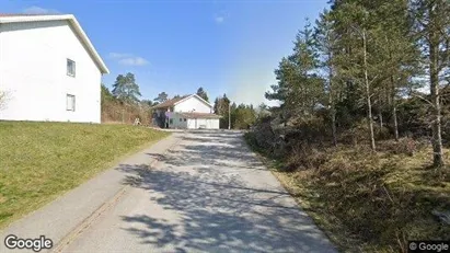 Apartments for rent in Orust - Photo from Google Street View