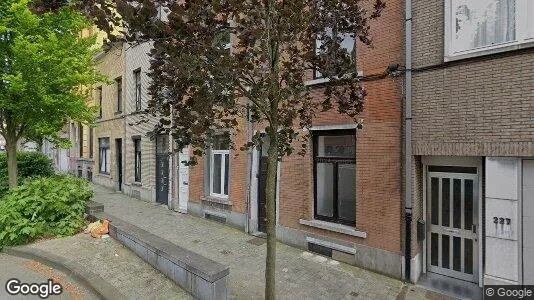 Apartments for rent in Brussels Etterbeek - Photo from Google Street View