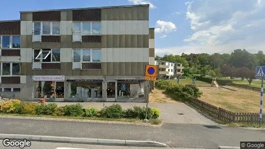 Apartments for rent in Orust - Photo from Google Street View