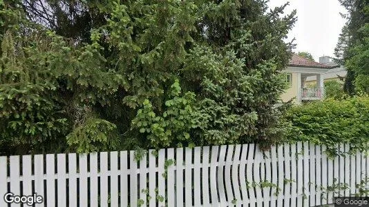 Apartments for rent in Munich Thalkirchen-Obersendling-Forstenried-Fürstenried-Solln - Photo from Google Street View