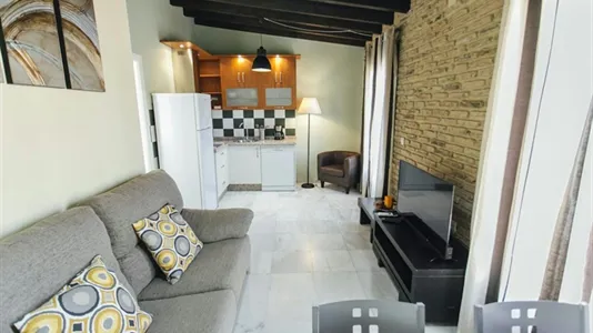 Apartments in El Fontanal - photo 8