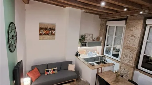 Apartments in Lyon - photo 4