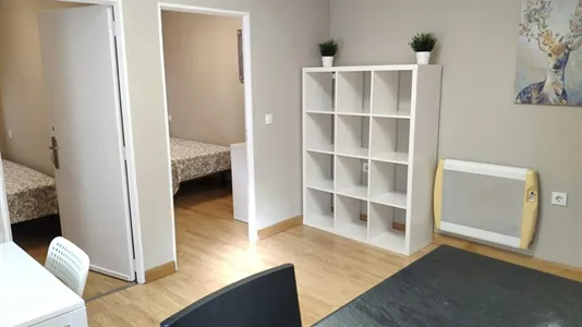 Rooms in Madrid Puente de Vallecas - photo 7