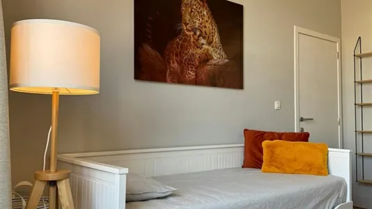Rooms in Brussels Vorst - photo 2
