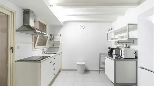 Apartments in Barcelona Ciutat Vella - photo 10