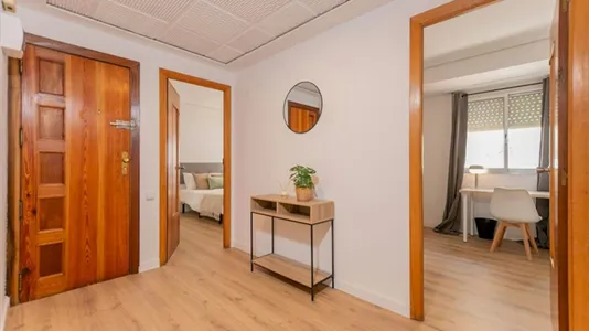 Rooms in el Camí de Vera - photo 6