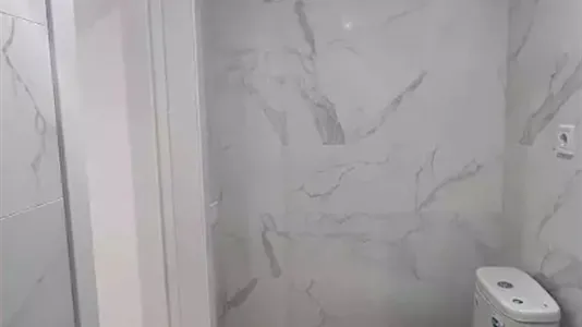 Rooms in Barcelona Eixample - photo 4