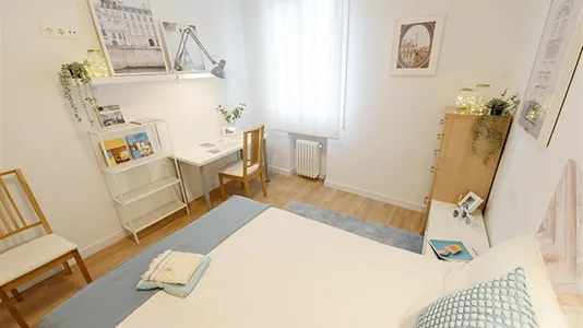 Rooms in Bilbao - photo 4