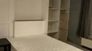 Room for rent, Lyon, Auvergne-Rhône-Alpes, &lt;span class=&quot;blurred street&quot; onclick=&quot;ProcessAdRequest(12583236)&quot;&gt;&lt;span class=&quot;hint&quot;&gt;See streetname&lt;/span&gt;[xxxxxxxxxxxxx]&lt;/span&gt;