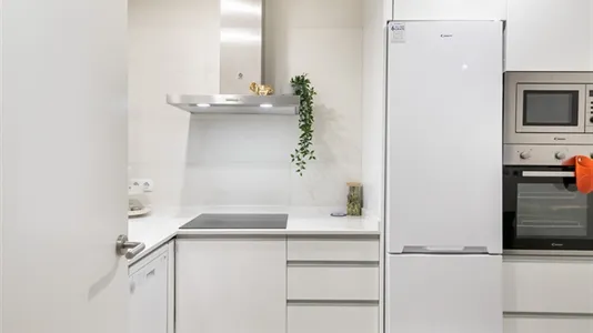 Apartments in Barcelona Eixample - photo 6