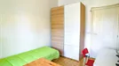 Room for rent, Turin, Piemonte, &lt;span class=&quot;blurred street&quot; onclick=&quot;ProcessAdRequest(8069426)&quot;&gt;&lt;span class=&quot;hint&quot;&gt;See streetname&lt;/span&gt;[xxxxxxxxxxxxx]&lt;/span&gt;