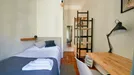 Room for rent, Lisbon (region), &lt;span class=&quot;blurred street&quot; onclick=&quot;ProcessAdRequest(7743425)&quot;&gt;&lt;span class=&quot;hint&quot;&gt;See streetname&lt;/span&gt;[xxxxxxxxxxxxx]&lt;/span&gt;