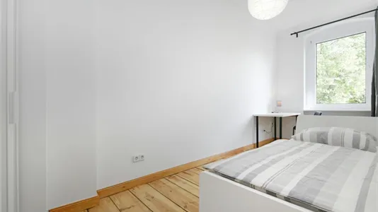 Rooms in Berlin Neukölln - photo 1