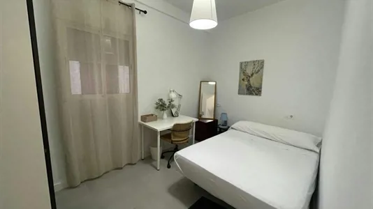 Rooms in El Fontanal - photo 1
