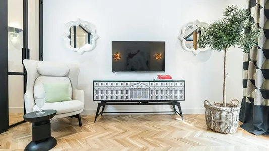 Apartments in Madrid Centro - photo 8
