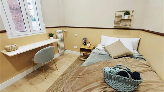 Rooms in Madrid Salamanca - photo 7