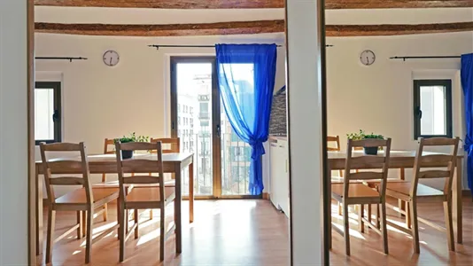 Rooms in Barcelona Ciutat Vella - photo 5