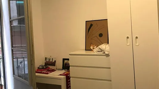 Rooms in Barcelona Ciutat Vella - photo 4