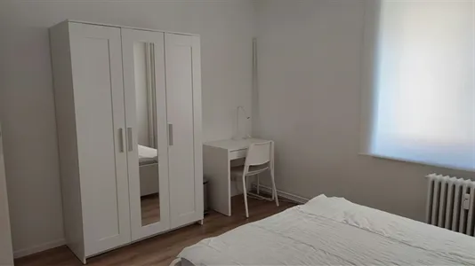 Rooms in Charleroi - photo 5