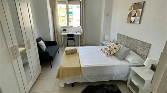 Rooms in Madrid Chamberí - photo 4