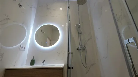 Rooms in Barcelona Eixample - photo 6