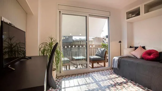 Apartments in Barcelona Ciutat Vella - photo 2